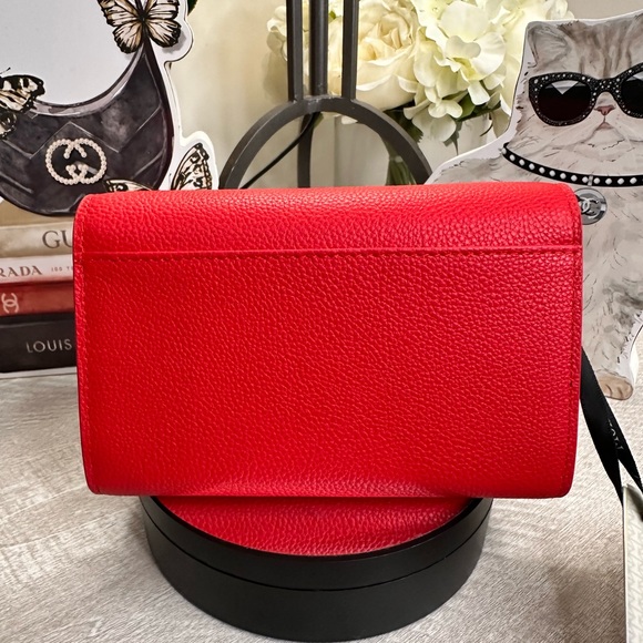 Moncrief London Larissa Style Wallet in Cherry Red. British Luxury Brand. - Picture 2 of 5